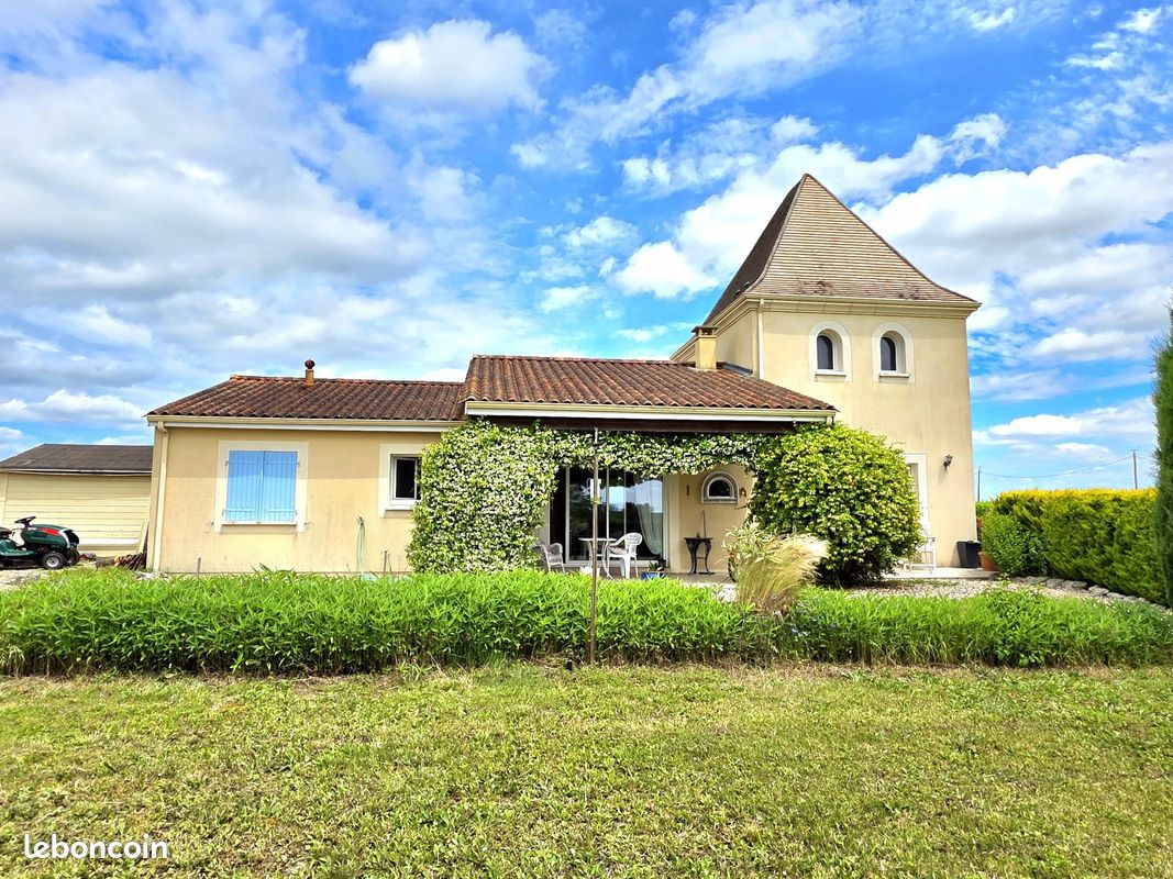 3 bedrooms Villa in Eymet, France No. 335745