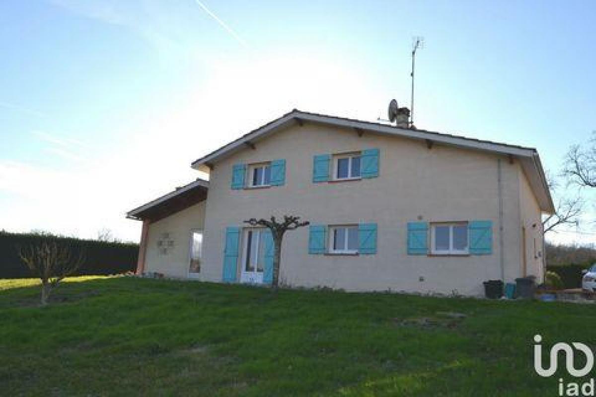 6 bedrooms House in Gensac, France No. 29190