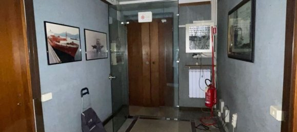 Apartamento de 7 habitaciónes en La Spezia, Italy No. 101337 15