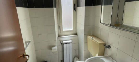 Apartamento de 7 habitaciónes en La Spezia, Italy No. 101337 14