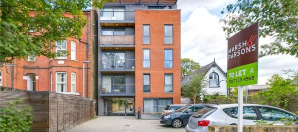 2 bedrooms Apartment in London, United Kingdom No. 12796 13