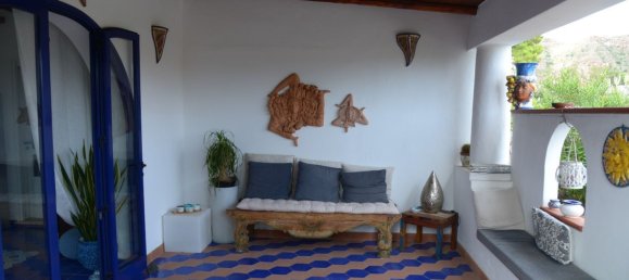 7 rooms Villa in Lipari, Italy No. 255993 3
