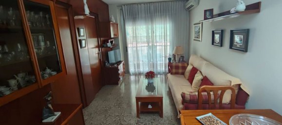 3 bedrooms Apartment in L'Hospitalet de Llobregat, Spain No. 165605 4