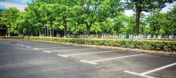 1-salle Garage à Milan, Italy No. 342791 7