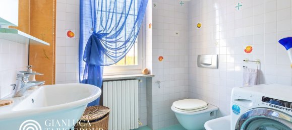 11 rooms Apartment in Valfenera, Italy No. 299710 3