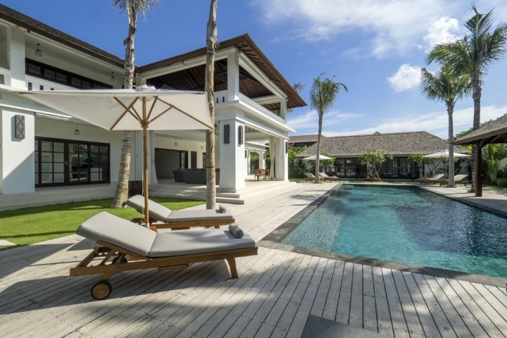 5 dormitorios villa en alquiler en Seminyak, Badung, Bali, Indonesia № 2916