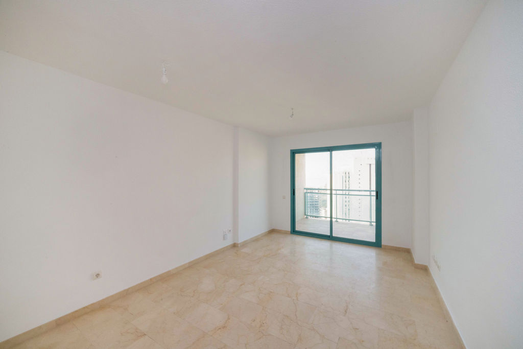 1 bedroom Apartment in Alicante, Spain No. 244200