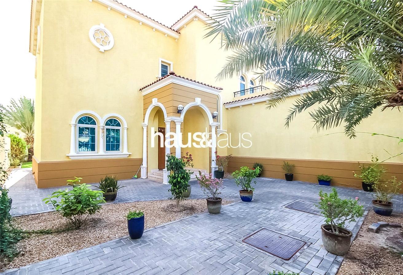 3 Schlafzimmer Villa in Jumeirah Park, UAE, Nr. 99749