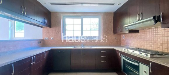 3 Schlafzimmer Villa in Jumeirah Park, UAE, Nr. 99749 3