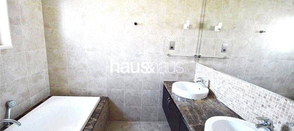 3 Schlafzimmer Villa in Jumeirah Park, UAE, Nr. 99749 9