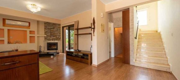 4 bedrooms Villa in Kouklia, Cyprus No. 7271 10