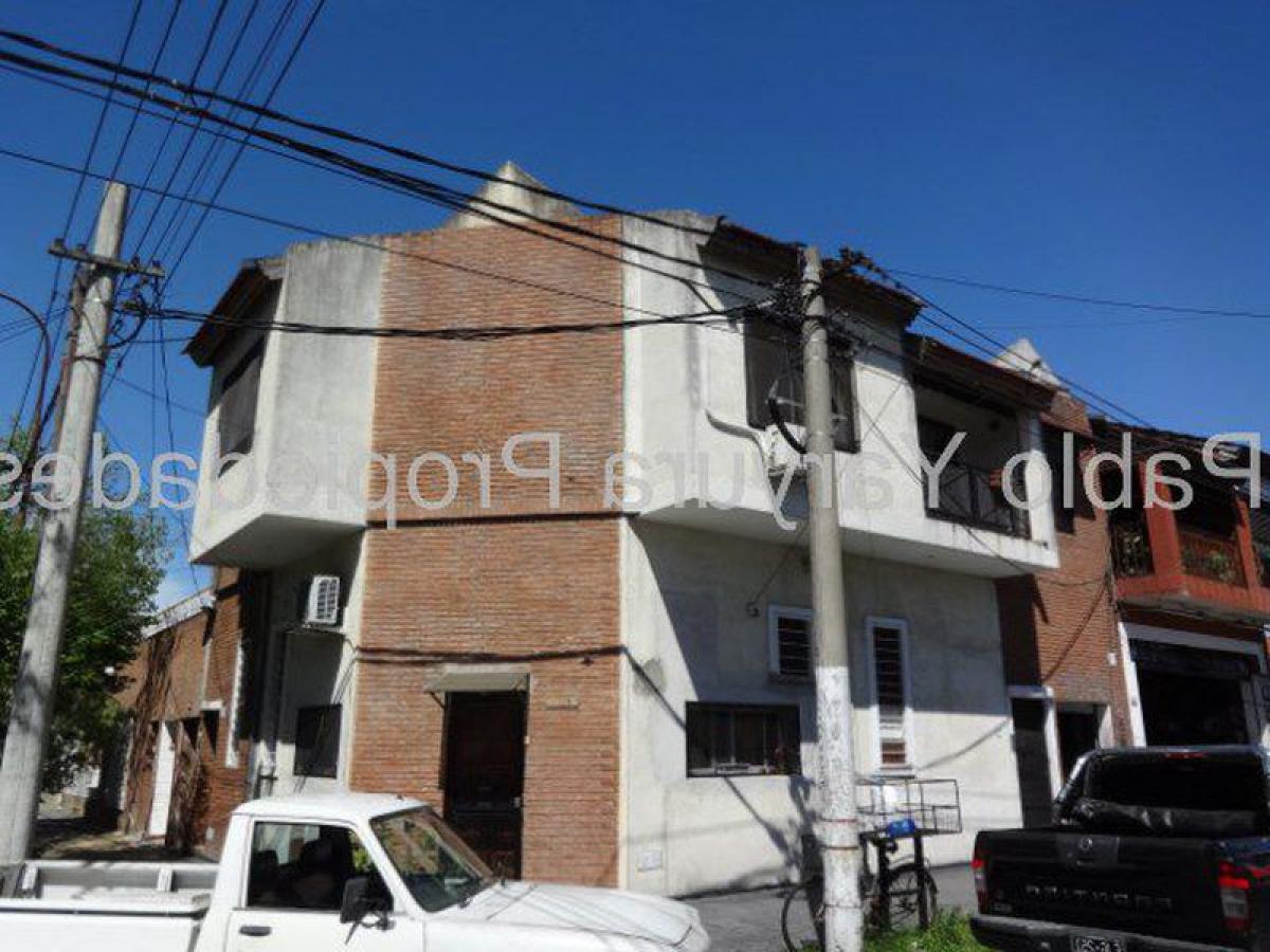 2 bedrooms Apartment in Tres de Febrero, Argentina No. 10866