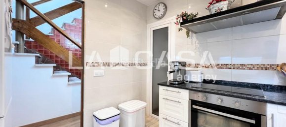 5 chambres Maison à Badalona, Spain No. 170435 16