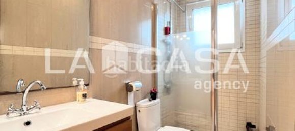 5 chambres Maison à Badalona, Spain No. 170435 23