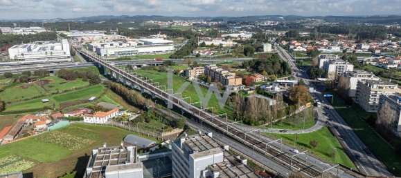 10991m² Land in Maia, Portugal No. 117619 12