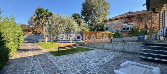 2 bedrooms Villa in Treviglio, Italy No. 341883 22