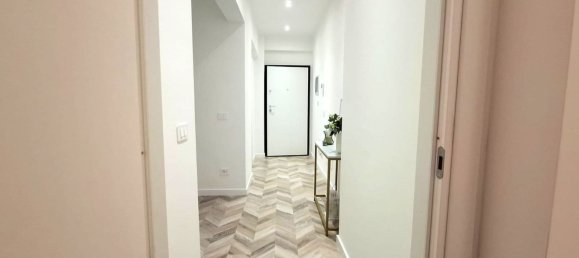 2 rooms Apartment in Rome, Italy No. 16934 18