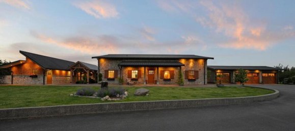 3 bedrooms House in British Columbia, Canada No. 225 12