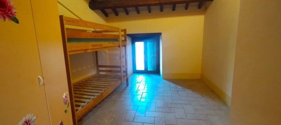4 rooms Apartment in Spoleto, Italy No. 156379 4