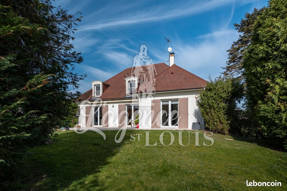 5 غرف نوم منزل في Calvados, France رقم 356449