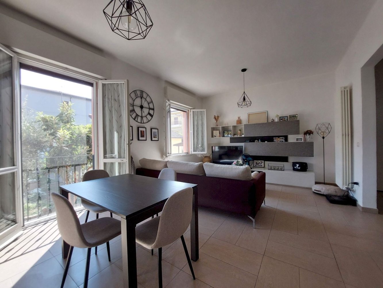 4 Schlafzimmer Wohnung in Imola, Italy, Nr. 335833