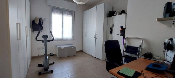 4 Schlafzimmer Wohnung in Imola, Italy, Nr. 335833 9