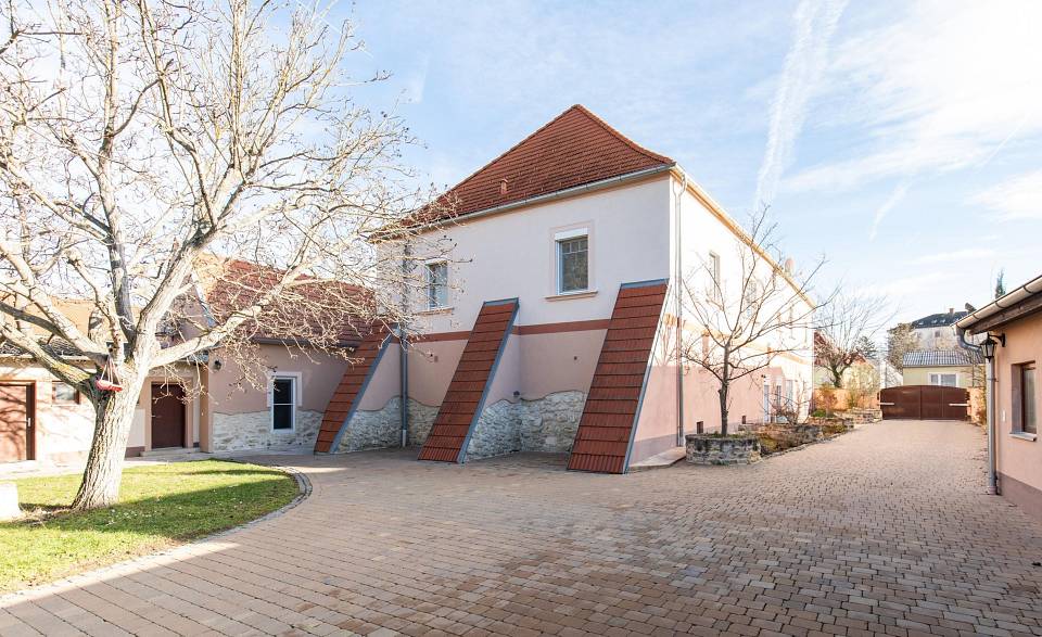 Дом с 6 спальнями в Вимпассинг ан дер Лайта, Австрия № 72344