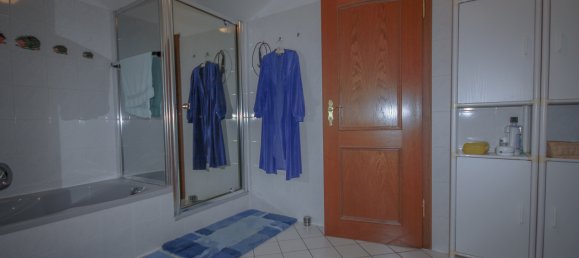 6-salle Maison à Essen, Germany No. 44827 20