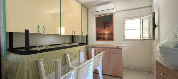 2 bedrooms Villa in Borgia, Italy No. 50050 8