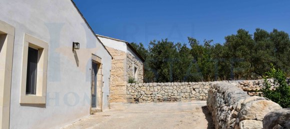 Casa de 3 dormitorios en Noto, Italy No. 345788 13