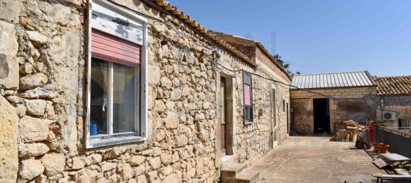 Casa de 3 dormitorios en Noto, Italy No. 345788 29