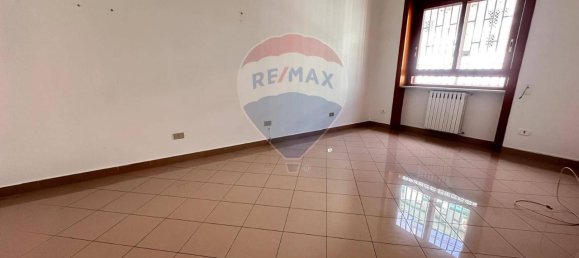 Квартира с 5 комнатами в Неаполь, Италия № 16462 13