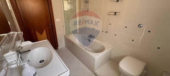 Квартира с 5 комнатами в Неаполь, Италия № 16462 26