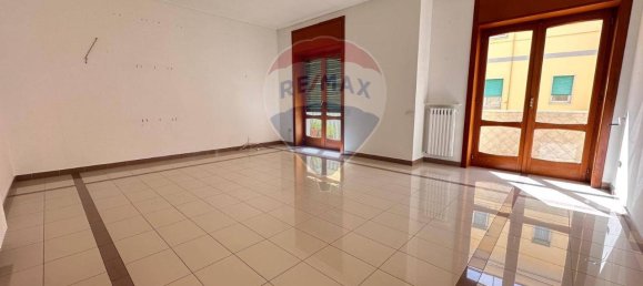 Квартира с 5 комнатами в Неаполь, Италия № 16462 9