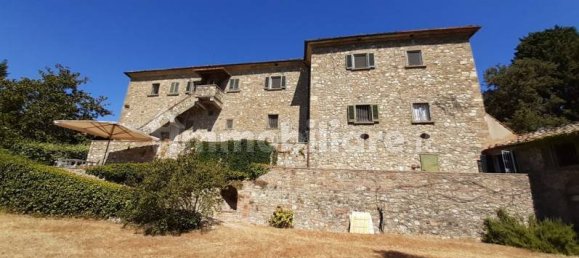 6 Schlafzimmer Wohnung in Volterra, Italy, Nr. 47957 3
