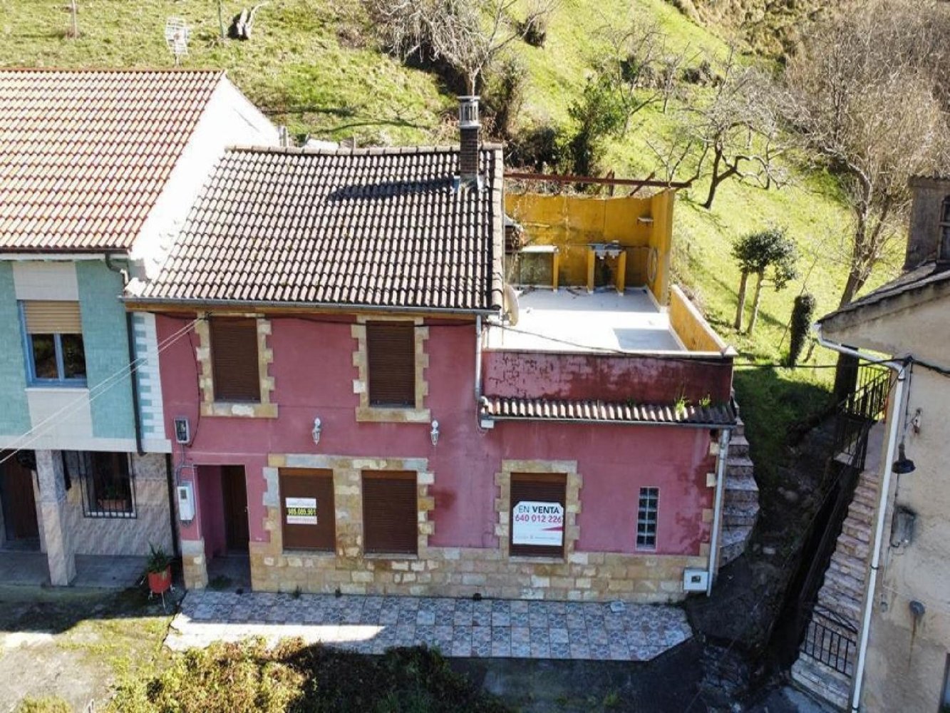 Adosado de 2 dormitorios en San Martín del Rey Aurelio, Spain No. 64742