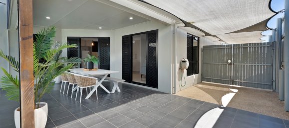 5 bedrooms House in Rural View, Australia No. 353 25