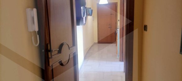 5 rooms Apartment in Bari, Italy No. 33911 14