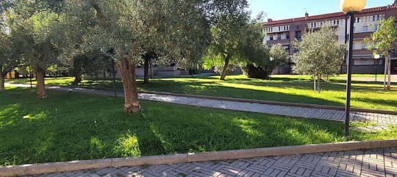 3-salle Appartement à Livorno, Italy No. 261627 10