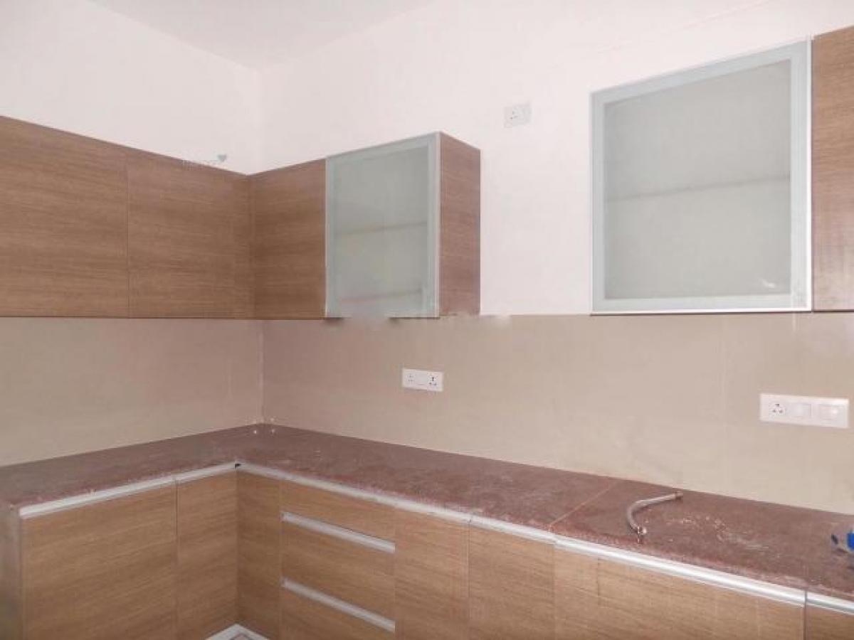 2 bedrooms House in Noida, India No. 66595