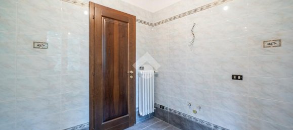 4 bedrooms Villa in Formigine, Italy No. 24240 29