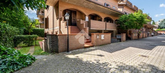 4 bedrooms Villa in Formigine, Italy No. 24240 6