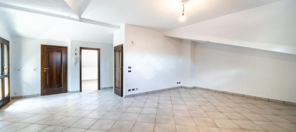 4 bedrooms Villa in Formigine, Italy No. 24240 32