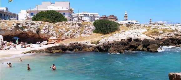 3 rooms Apartment in Taranto, Italy No. 207123 15