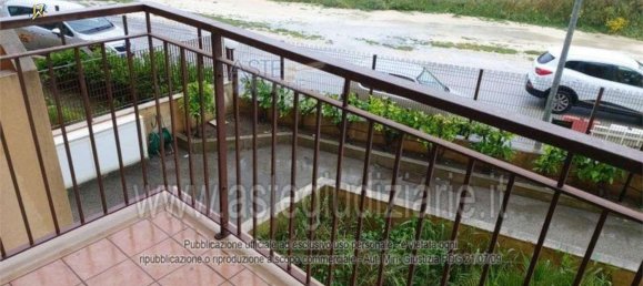 3 rooms Apartment in Taranto, Italy No. 207123 34