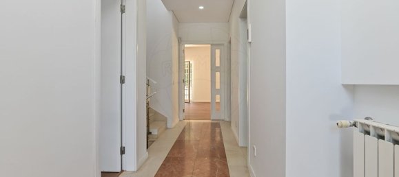 4 غرف نوم منزل في Cascais, Portugal رقم 39694 20