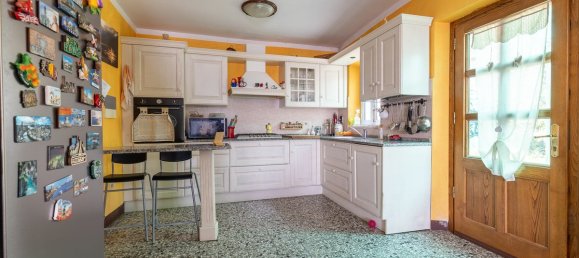 28 Schlafzimmer Haus in Lucca, Italy, Nr. 22565 30