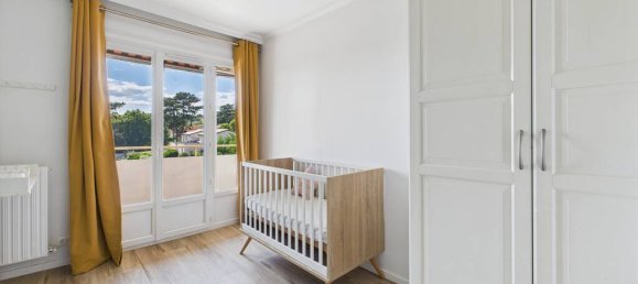 4 chambres Appartement à Rillieux-la-Pape, France No. 330458 9