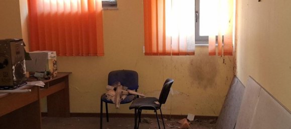 245m² Commercial property in Pace del Mela, Italy No. 372040 3