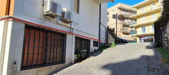 245m² Commercial property in Pace del Mela, Italy No. 372040 8